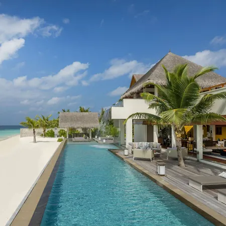 Four Seasons Resort Maldives At Landaa Giraavaru-3
